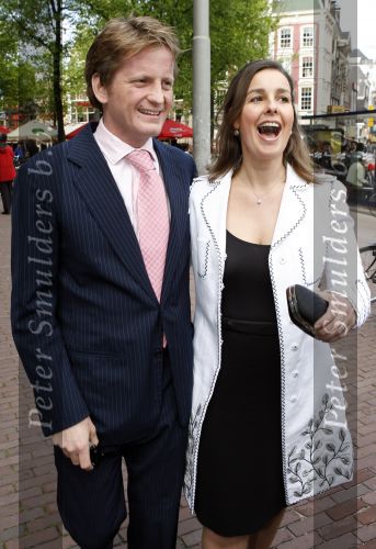 Amsterdam 12 mei 2007
Bijeenkomst in de stads schouwburg van amsterdam met Prinses Margriet Pieter v Vollenhoven Prins Maurits Prinses Marlene Prins Bernhard Jr en Prinses Annette Prins Floris en Prinses Aimee Prins Pieter Christiaan en  Prinses Anita Prins Constantijn en Prinses Laurentien. Burgmeester Job Cohen ontvangt ze.