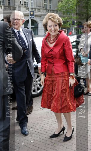 Amsterdam 12 mei 2007
Bijeenkomst in de stads schouwburg van amsterdam met Prinses Margriet Pieter v Vollenhoven Prins Maurits Prinses Marlene Prins Bernhard Jr en Prinses Annette Prins Floris en Prinses Aimee Prins Pieter Christiaan en  Prinses Anita Prins Constantijn en Prinses Laurentien. Burgmeester Job Cohen ontvangt ze.