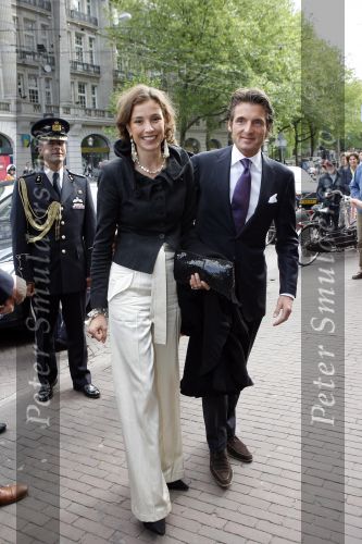 Amsterdam 12 mei 2007
Bijeenkomst in de stads schouwburg van amsterdam met Prinses Margriet Pieter v Vollenhoven Prins Maurits Prinses Marlene Prins Bernhard Jr en Prinses Annette Prins Floris en Prinses Aimee Prins Pieter Christiaan en  Prinses Anita Prins Constantijn en Prinses Laurentien. Burgmeester Job Cohen ontvangt ze.