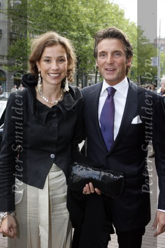 Amsterdam 12 mei 2007
Bijeenkomst in de stads schouwburg van amsterdam met Prinses Margriet Pieter v Vollenhoven Prins Maurits Prinses Marlene Prins Bernhard Jr en Prinses Annette Prins Floris en Prinses Aimee Prins Pieter Christiaan en  Prinses Anita Prins Constantijn en Prinses Laurentien. Burgmeester Job Cohen ontvangt ze.