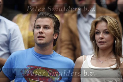 Amsterdam 2 juni 2007
Toppers in Concert met Gerard Joling Gordon en Rene Froger in de arena. Winston Gerschtanowitz en Renate Verbaan