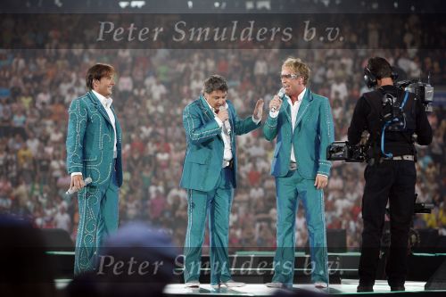 Amsterdam 2 juni 2007
Toppers in Concert met Gerard Joling Gordon en Rene Froger in de arena.