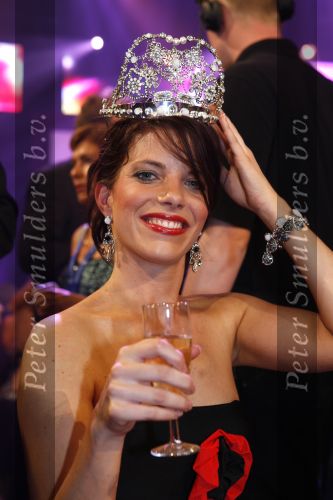 Baarn 6 juni 2007
Finale miss mis verkiezing. Winnares Reni de Boer en 2e Karin v Rossum. Jan Peter Balkenende reikt de prijs uit. Het programma werd gepresenteerd door Jaap Jongbloed en Lucille Werner.