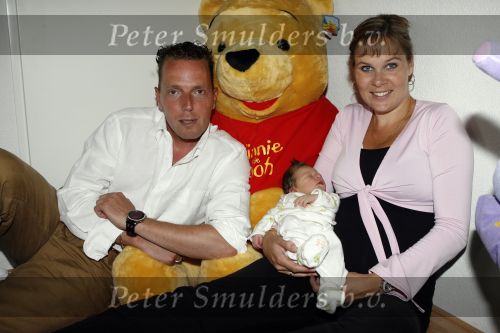 Capelle aan de Ijssel 12 juni 2007
Rob Geus met zijn vrouw en hun baby / dochter Esmee.