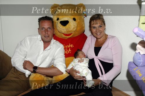 Capelle aan de Ijssel 12 juni 2007
Rob Geus met zijn vrouw en hun baby / dochter Esmee.