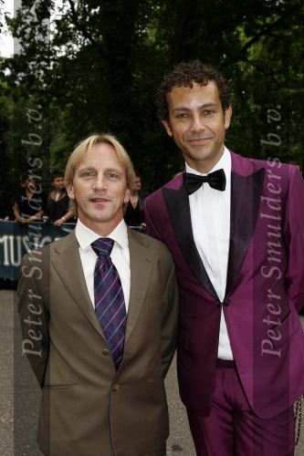 Hilversum 21 mei 2007
Uitreiking musical awards in studio 24. Roberto de Groot met vriend
