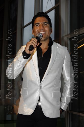 Amsterdam 15 mei 2007
Show Rodrigo Otazu in de stopera.