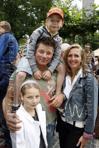 Kaatsheuvel 17 juni 2007
Bn ers in de efteling. Stan Storimans met gezin