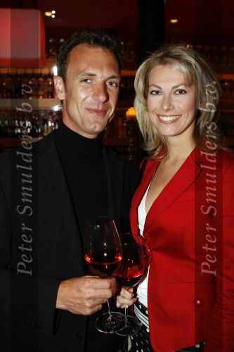 Amsterdam 15 mei 2007
Presentatie wijn van Ilja Gort in ijscafe. Susan Smit met partner ????