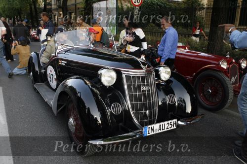 Brescia 17 mei 2007
State of art is sponsor van de mille miglia. Thomas Gottschalk