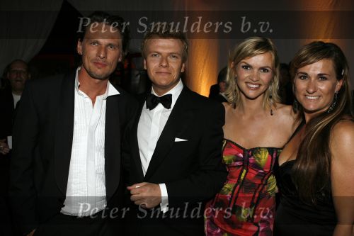 Hilversum 21 mei 2007
Uitreiking Musical awards in studio 24. Laura Vlasblom met vriend en Bastiaan Ragas mmet Tooske Ragas Breugem