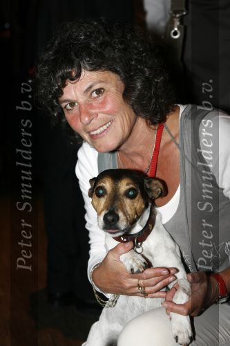 Amsterdam 15 mei 2007
Presentatie wijn van Ilja Gort in ijscafe. Yvonne Kroonenberg met hond