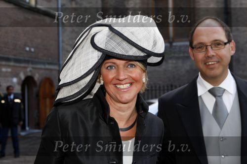 Den Haag 19 september 2007
Prinsjesdag op het binnenhof met de ministers en staatssecretaressen met hoedjes Ab Klink met vrouw