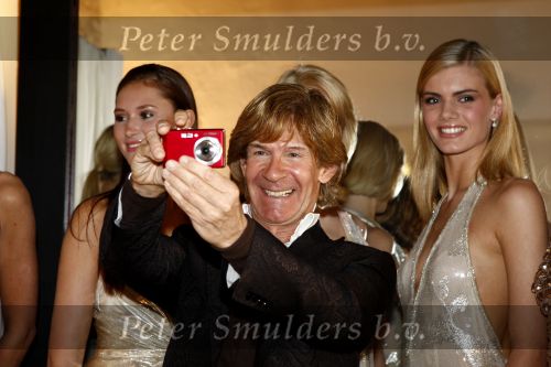 Den Bosch 11  februari 2008
Presentatie camera Samsung in samenwerking met Addy v d Krommenacker. Bettina Holwerda Chimene v Oosterhout Celine Purcell Sandra Reemer Quinty Trustfull Pernille la Lau Marielle Bastiaansen Bridget Maasland Jette v d Meij en Antje Monteiro
Peter Smulders bv
