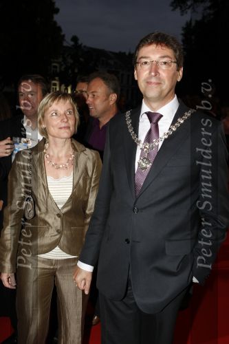 Utrecht 24 september 2008 
Premiere openingsfilm filmdagen Utrecht, het echte leven in de schouwburg van 4trecht. Burgemeester 
Aleid Wolfsen met vrouw