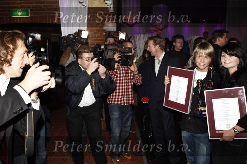 Uitgeest 16 januari 2008
Nieuwjaarsreceptie Henk Geels in Bob\'s place. Roxeanne Hazes met Andre jr en Rachel .