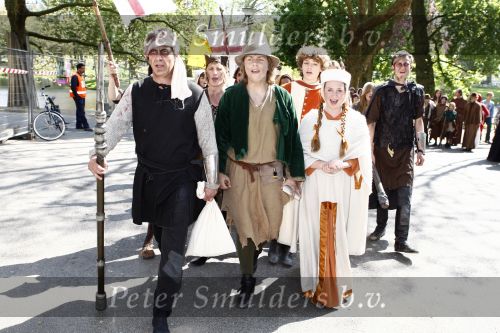 Amsterdam 20 april 2009
Kruistocht in spijkerbroek in het vondelpark. opbrengst cd gaat naar slachtoffers van aardbeving in italie.
Janke Dekker en Andre Hazes jr zijn aanwezig.
Peter Smulders bv