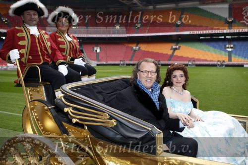 Amsterdam 25 oktober 2007
Andre Rieu geeft persconferentie in de amsterdam arena ivm nieuwe wereld tour.
