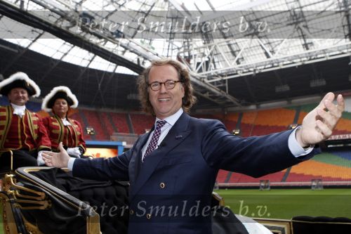 Amsterdam 25 oktober 2007
Andre Rieu geeft persconferentie in de amsterdam arena ivm nieuwe wereld tour.
