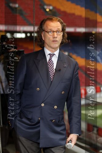 Amsterdam 25 oktober 2007
Andre Rieu geeft persconferentie in de amsterdam arena ivm nieuwe wereld tour.
