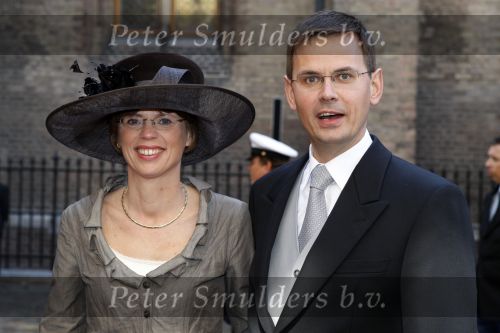 Den Haag 19 september 2007
Prinsjesdag op het binnenhof met de ministers en staatssecretaressen met hoedjes Andre Rouvoet met vrouw