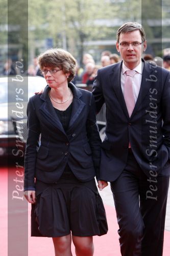 Utrecht 28 april 2009
Pieter v Vollenhoven viert zijn 70e verjaardag in het Beatrix theater in Utrecht. Andre Rouvoet met zijn vrouw
Peter Smulders bv