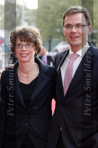 Utrecht 28 april 2009
Pieter v Vollenhoven viert zijn 70e verjaardag in het Beatrix theater in Utrecht. Andre Rouvoet met zijn vrouw
Peter Smulders bv