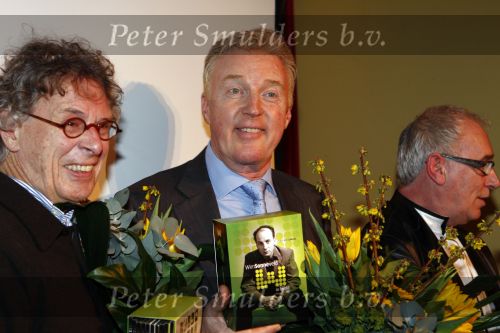Amsterdam 10 maart 2008
Presentatie dvd box Wim Sonneveld in Carre. Andre v Duin en Ruud Bos
Peter Smulders bv
