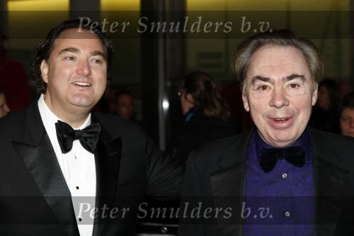 Rotterdam 16 december 2007
premiere Evita in het nieuwe Luxor theater. Andrew Lloyd Webber met Erwin v Lambaart