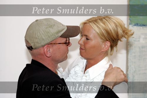 Laren 16 mei 2004
Presentatie boek Sjoerd Pleijsier.  
Sjoerd metAnita Witzier