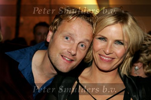 Amsterdam 21 oktober 2004
Uitreiking van de televizierring in HMH.
Anita Witzier met vriend