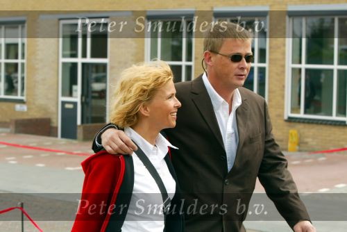 Hilversum 30 mei 2002
Begrafenis Bart de Graaff
Anita Witzier met ex man