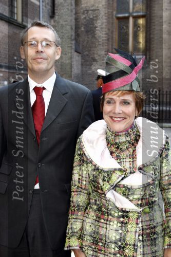 Den Haag 16 september 2008
Prinsjesdag 2008 op het binnenhof. 
Ank Bijleveld schouten met man