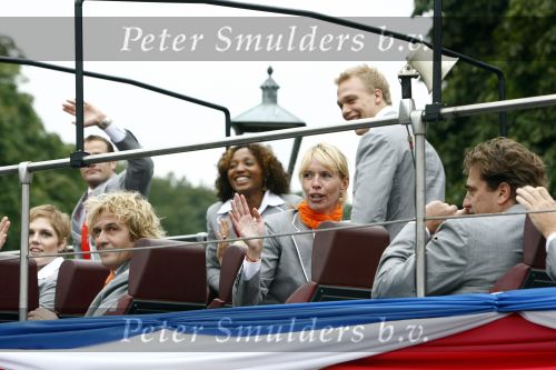 Den Haag 27 augustus 2008
De Olympische medaille winnaars van Peking op het bordes bij Koningin Beatrix. Aanwezig oa Anky v Grunsven