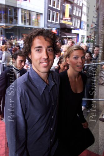 Amsterdam 14-07-1999
Premiere the Mummy in Tushinski te Amsterdam.
Bart Veldkamp met Annamarie Thomas