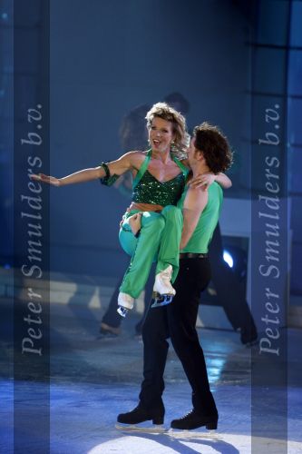 Hilversum 15 september 2006
Sterren dansen op het ijs.
Annamarie Thomas