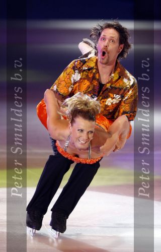 Hilversum 25 augustus 2006
Sterren dansen op het ijs.
Annamarie Thomas