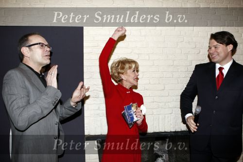Amsterdam 7 maart 2008
Presentatie dvd en cd van Anneke Gronloh bij hotel de kersentuin. Rob de Nijs en manager Bart
Peter Smulders bv