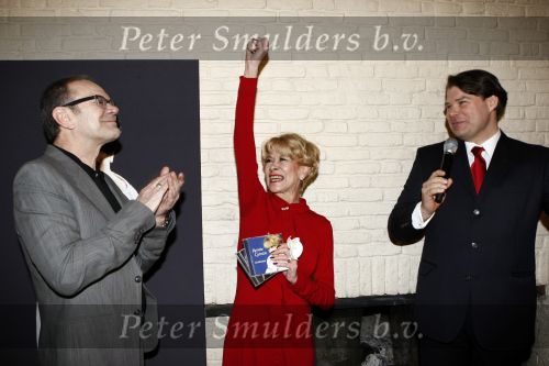 Amsterdam 7 maart 2008
Presentatie dvd en cd van Anneke Gronloh bij hotel de kersentuin. Rob de Nijs en manager Bart
Peter Smulders bv