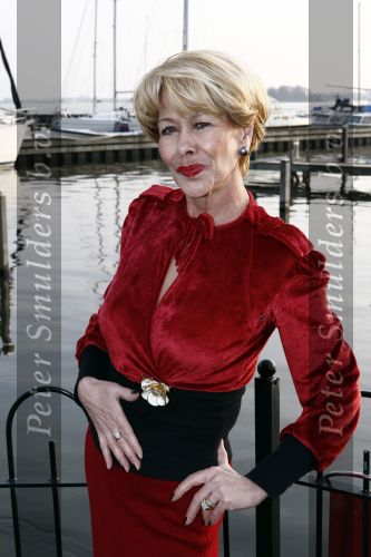 Loosdrecht 29 januari 2009
Presentatie dvd Ria Valk in Golden tulip hotel. Anneke Gronloh
Peter Smulders bv