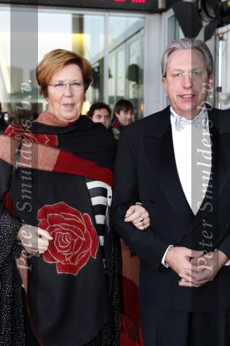 Rotterdam 16 december 2007
premiere Evita in het nieuwe Luxor theater. Annemarie Jorritsma met man