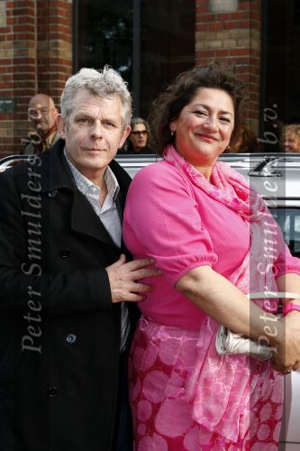 Amsterdam 3 mei 2009
Premiere van de laatste dagen van Emma blank in het ketelhuis. Annet Malherbe met haar man Alex v Warmerdam
Peter Smulders bv