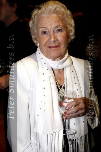 Rotterdam 20 april 2008
Premiere Les Miserables in het nieuwe luxor . Annie de Reuver
Peter Smulders bv