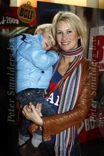 Amsterdam 7 februari 2009
Premiere disneyfilm Bolt in pathe arena. Anouk en Max Smulders
Peter Smulders bv