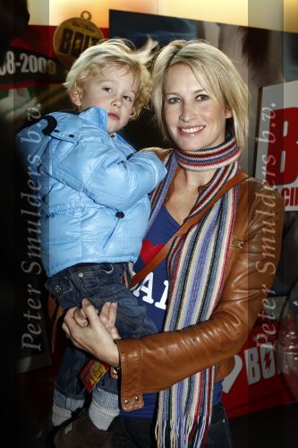 Amsterdam 7 februari 2009
Premiere disneyfilm Bolt in pathe arena. Anouk en Max Smulders
Peter Smulders bv