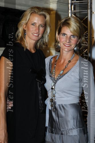 Amsterdam 11 oktober 2007
Beau monde awards in het amstel hotel. Anouk Smulders en Francis Bruggenwirth