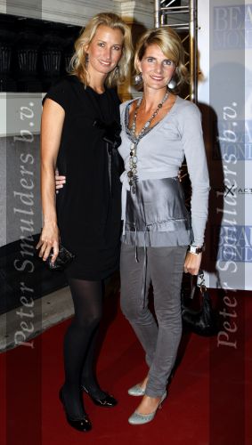 Amsterdam 11 oktober 2007
Beau monde awards in het amstel hotel. Anouk Smulders en Francis Bruggenwirth