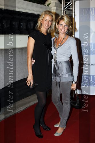 Amsterdam 11 oktober 2007
Beau monde awards in het amstel hotel. Anouk Smulders en Francis Bruggenwirth