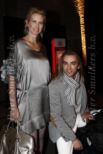 Amsterdam 29 januari 2009
Elle style awrds bij de westergasfabriek. Anouk Smulders zwanger met Tom Sebastian
Peter Smulders bv