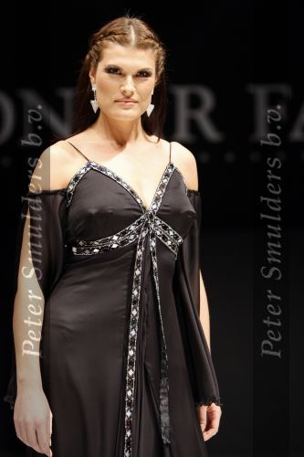 Amsterdam 7 december 2007
Modeshow Sheila de Vries op de Miljonairsfair met Anouk v Nes en Micky Hoogendijk